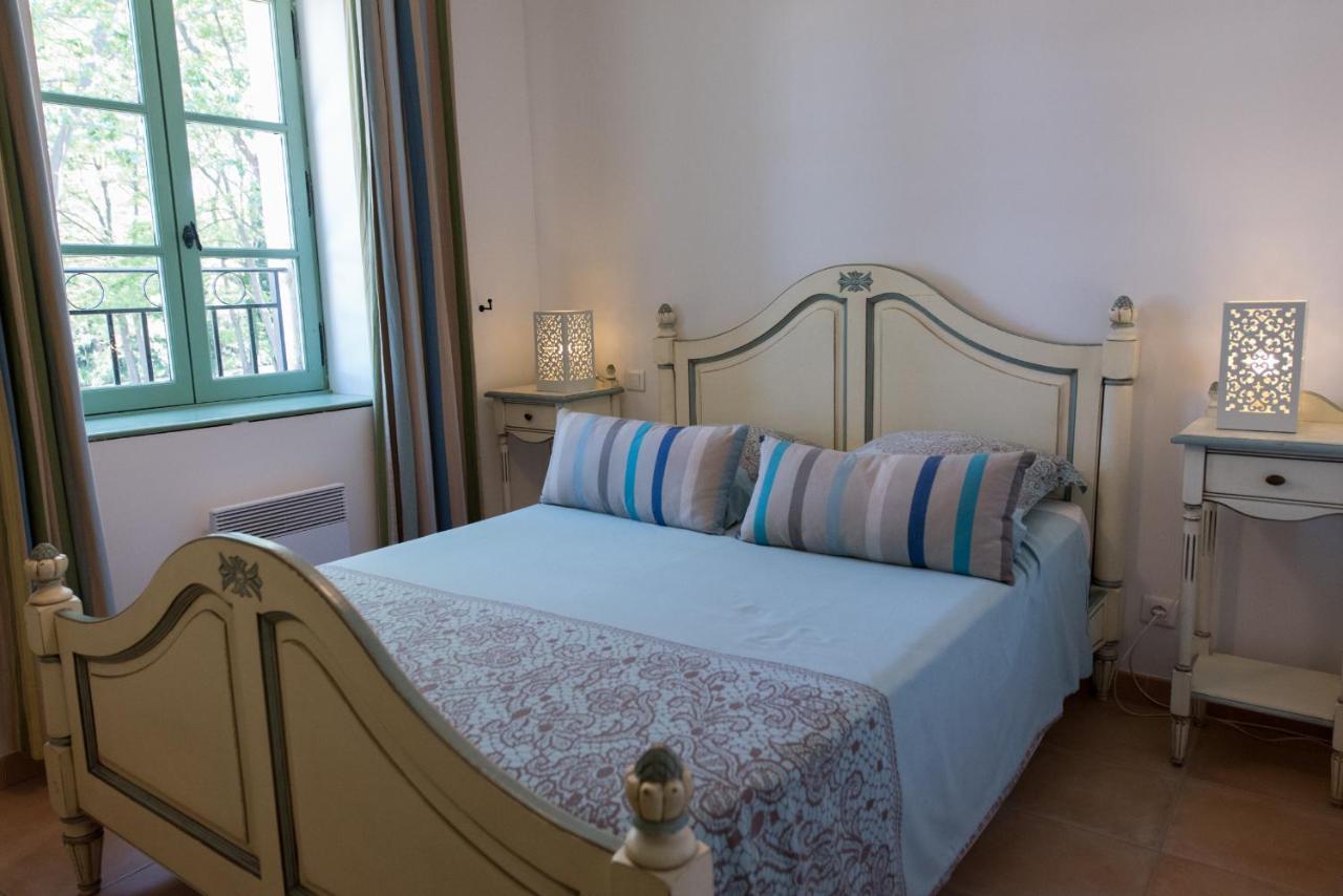 Готель Le Relais De Pigasse Ouveillan Екстер'єр фото