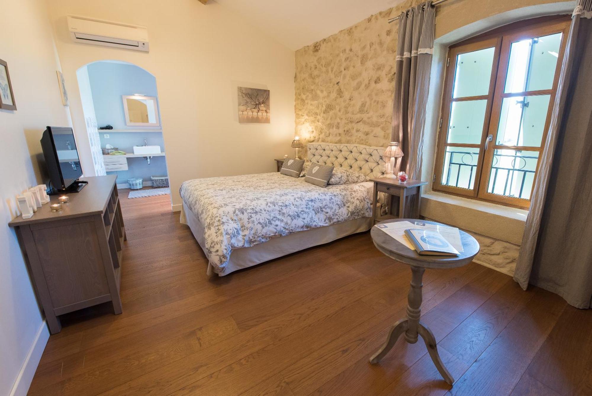 Готель Le Relais De Pigasse Ouveillan Номер фото
